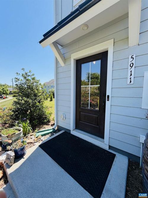 5911 Mccomb St, CROZET, VA, 22932-3023 | Card Image