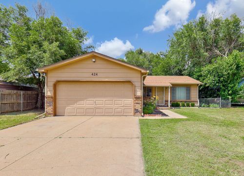 424 E Maywood St, Wichita, KS, 67216-3617 | Card Image