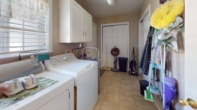 627 Castle Way, House other with 3 bedrooms, 2 bathrooms and 2 parking in Winnemucca NV | Image 17