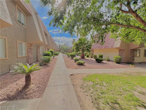 293-5220 Indian River Dr, Las Vegas, NV, 89103-7446 | Card Image