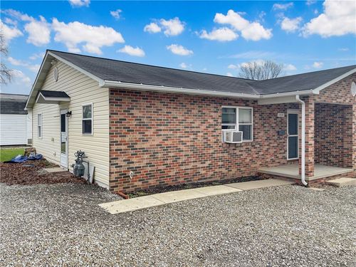 414 Spruce St, Blairsville, PA, 15717-1249 | Card Image