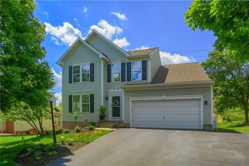 1821 Pioneer Dr, Sewickley, PA, 15143-8586 | Card Image