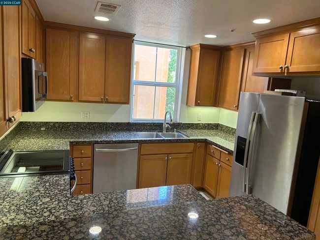 APT-352 - 1310 Saddle Rack St, Condo with 3 bedrooms, 2 bathrooms and 2 parking in San Jose CA | Image 7