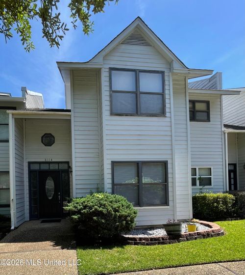8114 Fairway Villa Dr, Gautier, MS, 39553-2321 | Card Image