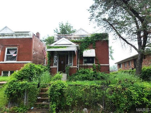 1630 Semple Avenue, St Louis, MO, 63112 | Card Image
