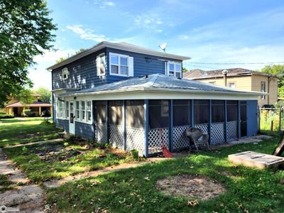 311 Burns Street, Home with 3 bedrooms, 2 bathrooms and 1 parking in Ida Grove IA | Image 2