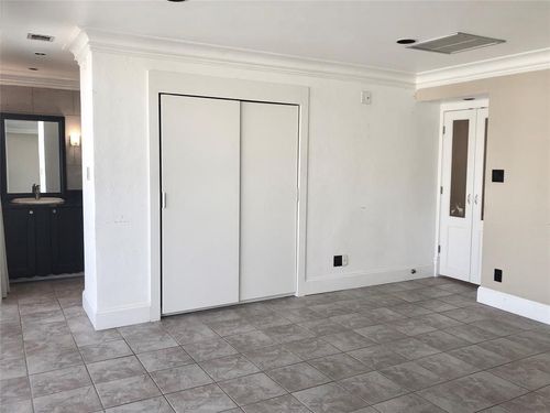 apt-2111-2016 Main St, Houston, TX, 77002-8945 | Card Image
