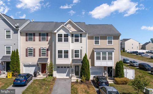 14 Venetian Ct, HEDGESVILLE, WV, 25427-7471 | Card Image