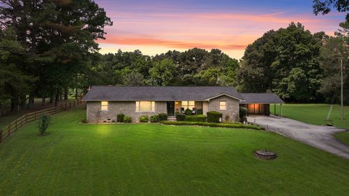 104 Pleasant Grove Rd, Estill Springs, TN, 37330-4271 | Card Image