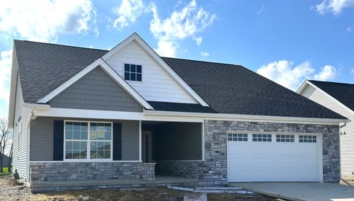 15227 Cypress Dr, Perrysburg, OH, 43551-1574 | Card Image