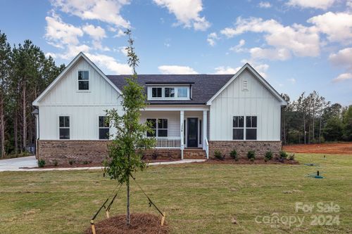 21-1336 Sage Pine Cir, Clover, SC, 29710-3944 | Card Image