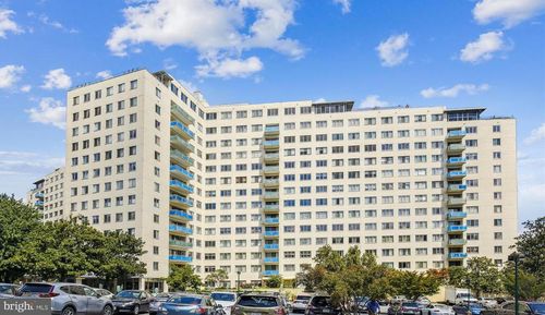 711-10201 Grosvenor Pl, ROCKVILLE, MD, 20852-4613 | Card Image