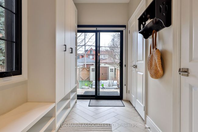 954 Logan Ave, House attached with 4 bedrooms, 4 bathrooms and 2 parking in Toronto ON | Image 16