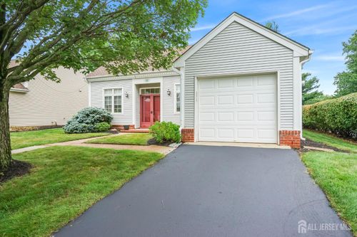32 Rutland Ln, Monroe, NJ, 08831-6689 | Card Image