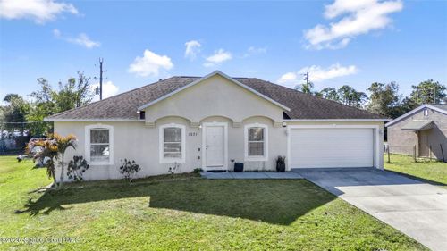 1231 Vineland St, Cocoa, FL, 32927-4905 | Card Image
