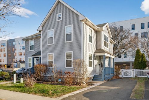 295 Ashmun St, New Haven, CT, 06511-3526 | Card Image