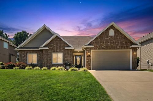 13030 Ridgeview Dr, Platte City, MO, 64079-7701 | Card Image