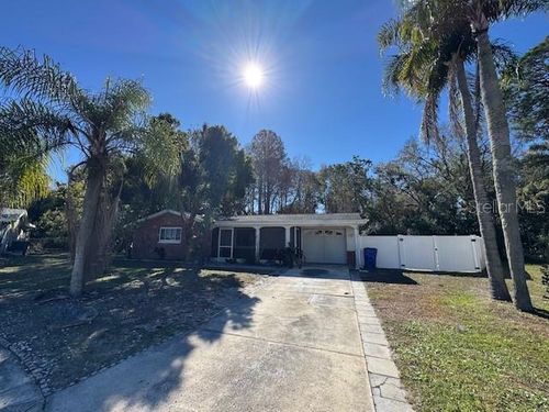 7235 Redbud Ct, NEW PORT RICHEY, FL, 34653-2225 | Card Image