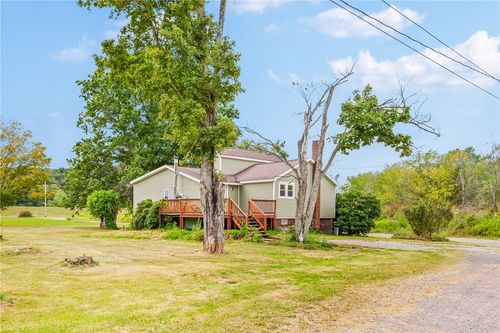 725 Grant St Ext, MEYERSDALE, PA, 15552-1325 | Card Image