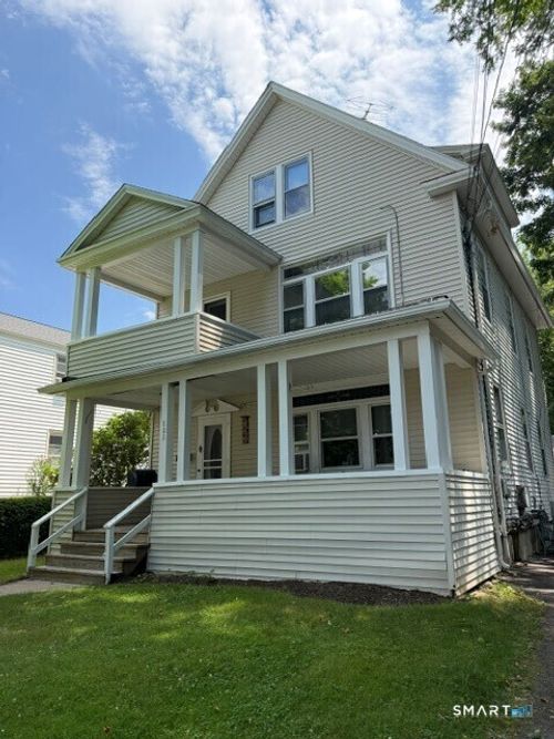 2nd-floor-808 Mill Plain Rd, Fairfield, CT, 06824-3807 | Card Image