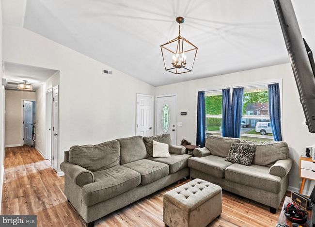 10420 Forest Hill Ct, House other with 3 bedrooms, 2 bathrooms and null parking in FREDERICKSBURG VA | Image 5