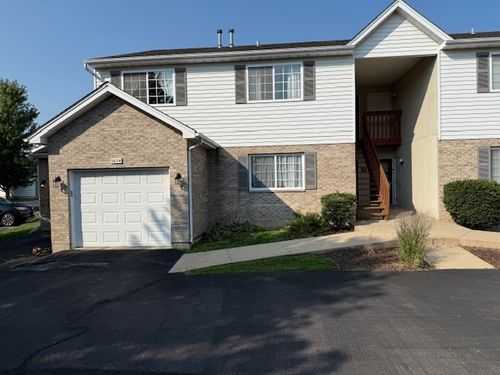unit-e-965 Constance Ln, Sycamore, IL, 60178-3284 | Card Image