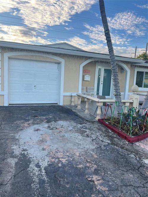 1403 Broadmoor, North Lauderdale, FL, 33068-3733 | Card Image