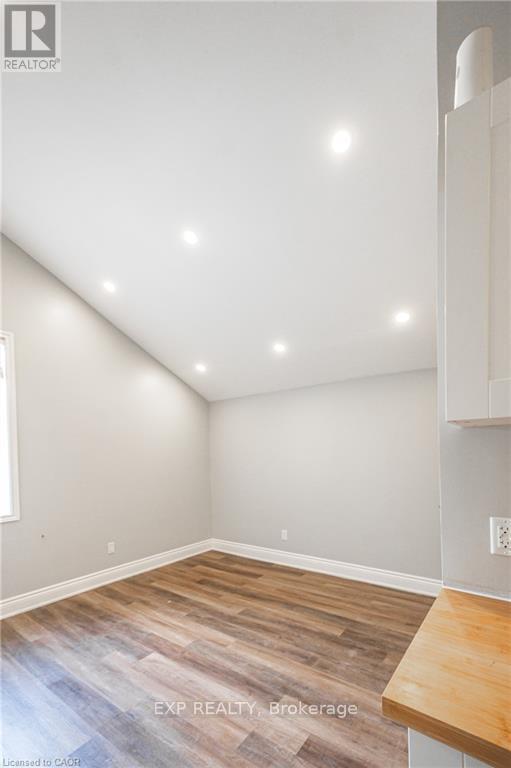 Residential Lease in Hamilton (Stinson) 4