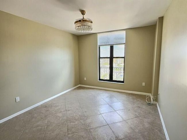 PH1-10 - 651 Okeechobee Blvd, Condo with 2 bedrooms, 2 bathrooms and null parking in West Palm Beach FL | Image 6