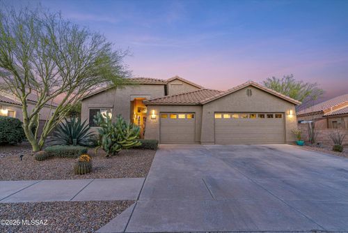 12892 N Mesozoic Dr, Marana, AZ, 85658-4272 | Card Image
