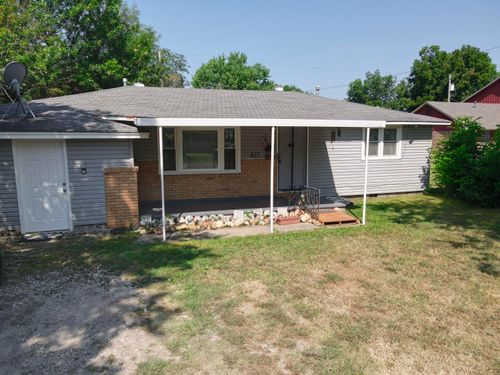 815 O St Nw, Miami, OK, 74354-2805 | Card Image