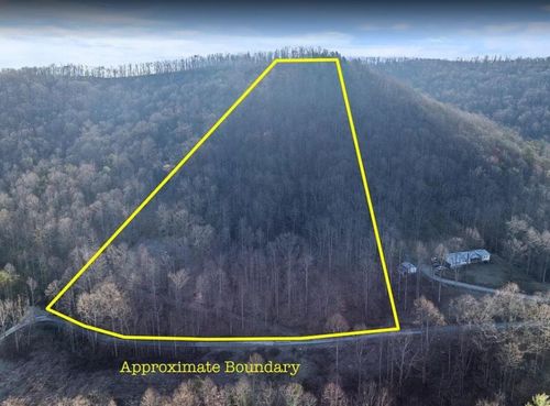 2047 Hatcher Creek Rd, Stanton, KY, 40380-9719 | Card Image
