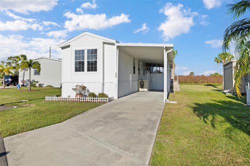 3204 Bayside Pkwy, PUNTA GORDA, FL, 33982-1570 | Card Image