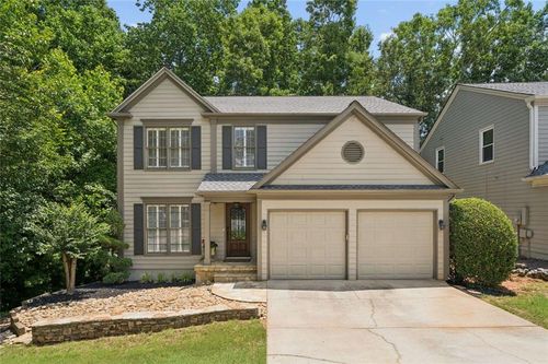 635 Rosedown Way, Alpharetta, GA, 30022-5887 | Card Image