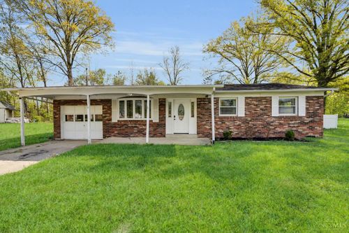 4488 Glenwillow Dr, Batavia, OH, 45103 | Card Image