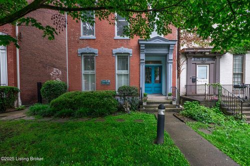 3-122 E Oak St, Louisville, KY, 40203-2774 | Card Image