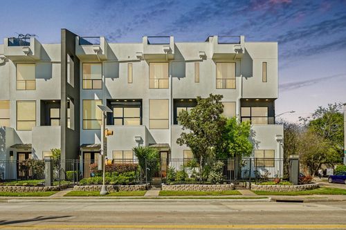 1304 W Dallas St, Houston, TX, 77019-4645 | Card Image