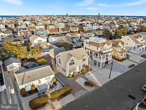 373 N 2nd St, Surf City, NJ, 08008-4918 | Card Image