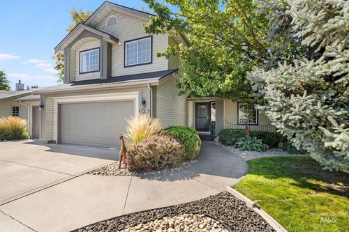 533 Cypress Way, Twin Falls, ID, 83301-7517 | Card Image