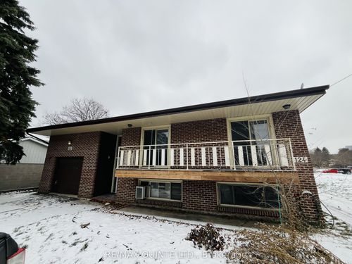 122 Sidney St, Belleville, ON, K8P3Y9 | Card Image