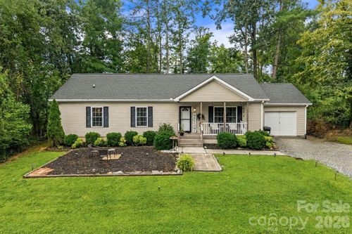 47 Fox Road, Asheville, NC, 28804 | Card Image