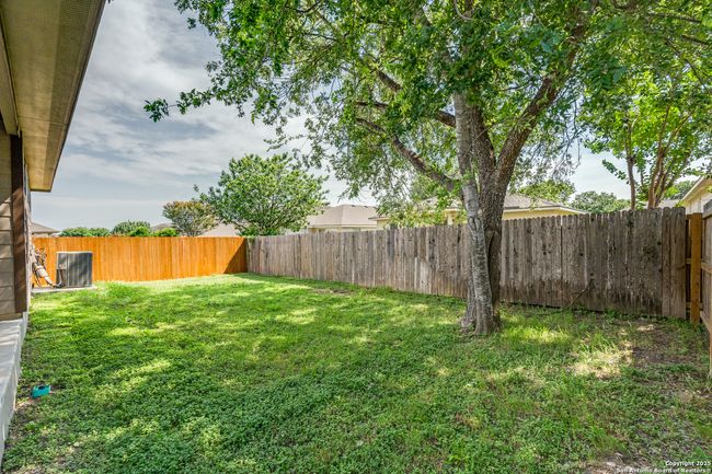 129 Buckskin Way, House other with 3 bedrooms, 5 bathrooms and null parking in Cibolo TX | Image 20