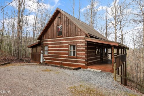 1128 Oak Ct, Gatlinburg, TN, 37738-5524 | Card Image