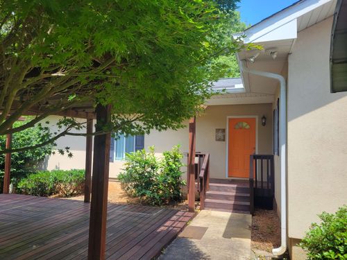 104 Wesley Ln, Eatonton, GA, 31024-8307 | Card Image