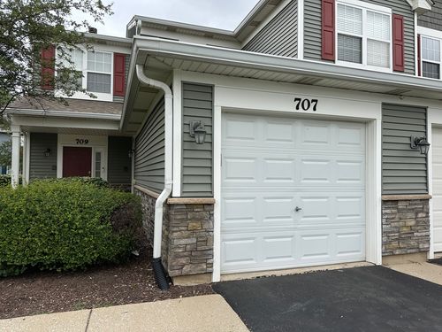 0-707 Genesee Dr, Naperville, IL, 60563-3904 | Card Image