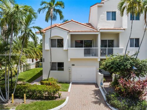 11-21399 Marina Cove Cir, Aventura, FL, 33180-4029 | Card Image