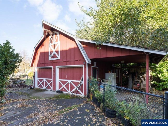 1006 Pine St, House other with 4 bedrooms, 2 bathrooms and null parking in Silverton OR | Image 37