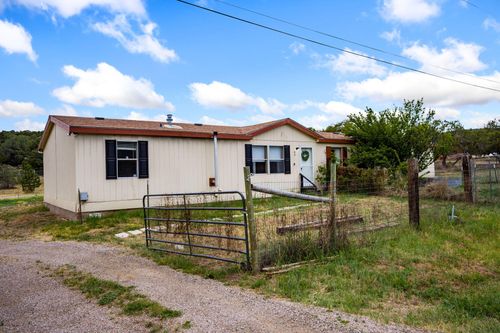 52 Windmill Rd, Edgewood, NM, 87015-6918 | Card Image
