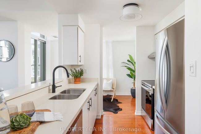 9 - 70 Mill St, Condo with 2 bedrooms, 2 bathrooms and null parking in Toronto ON | Image 15