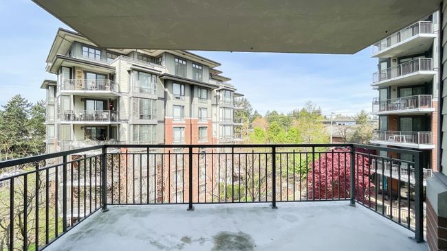 405 - 1551 Foster Street, Condo with 2 bedrooms, 2 bathrooms and 2 parking in White Rock BC | Image 18